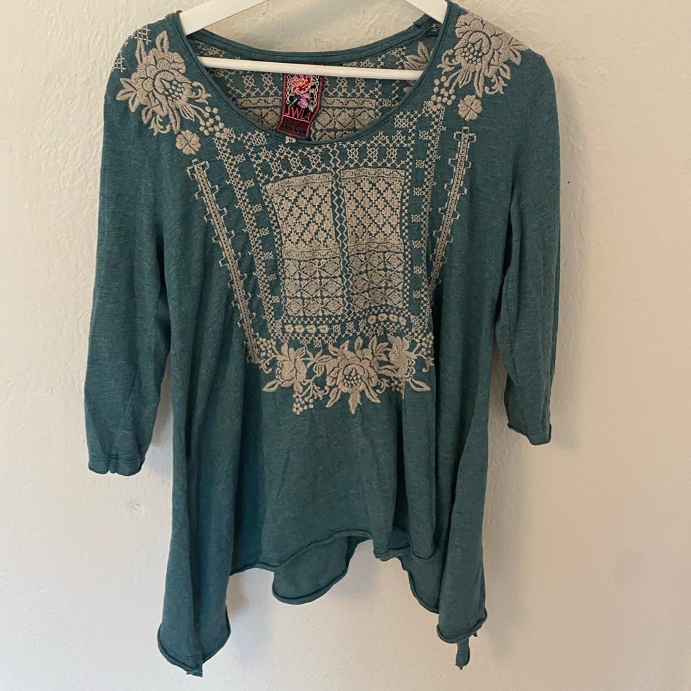 Johnny was green embroidered blouse